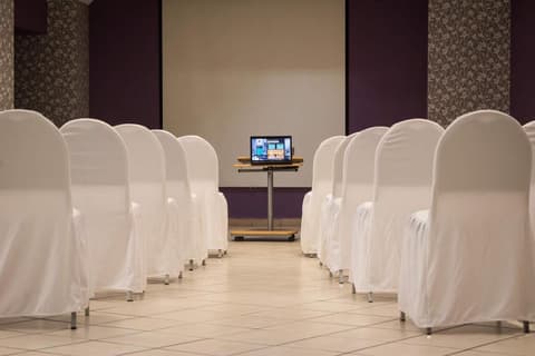 Hotel Real Azteca Boulevard, 