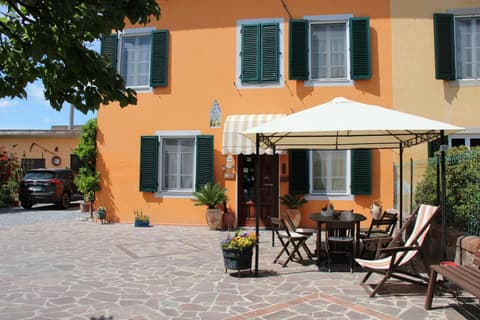 Bed & Breakfast Lucca Fora, 