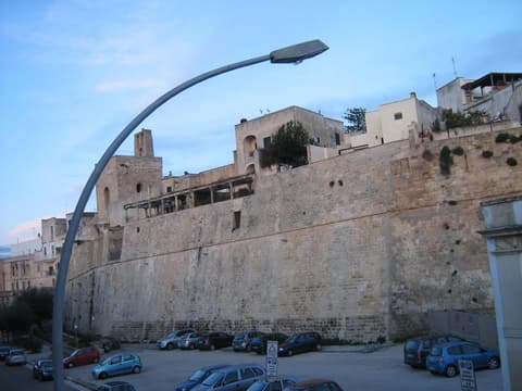 Mediterraneo Camere, 