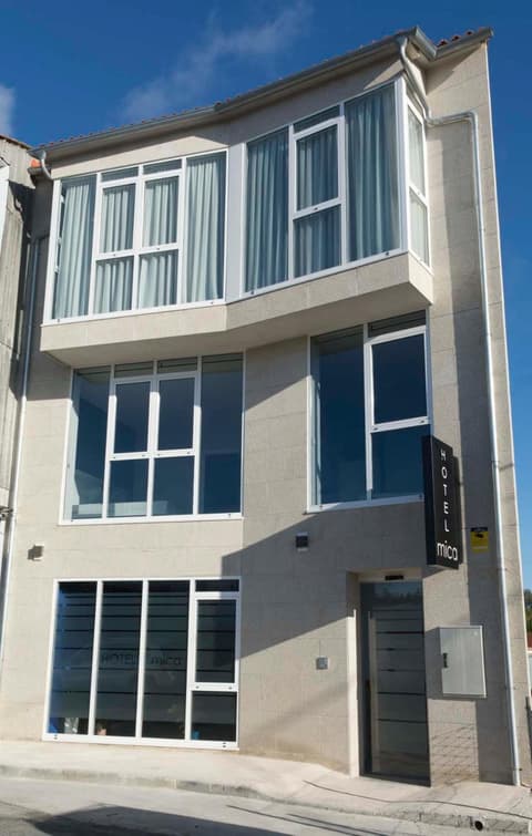Hotel Mica, 