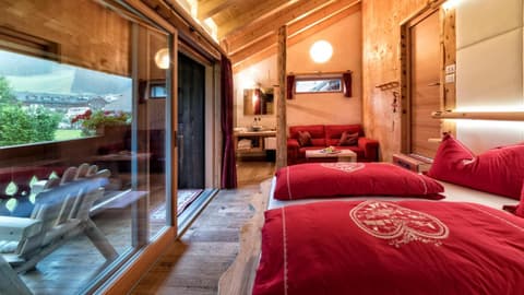 La Ücia by Fana Ladina, 