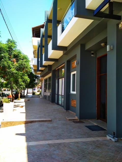 Beloni Apartments and Studios, 