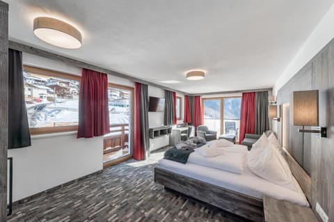 Hotel Burgstein - alpin & lifestyle, 
