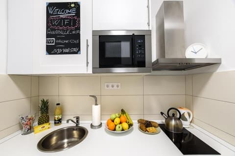 Annabelle Downtown Apartments, 