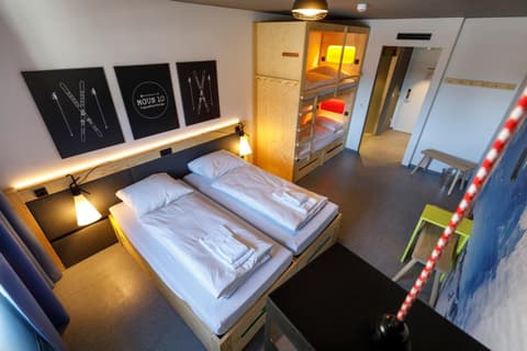 DJH moun10 Jugendherberge - Youth Hostel - membership required!, 