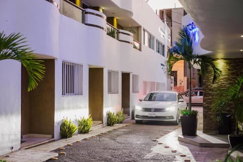 Hotel & Suites Country Valladolid, 