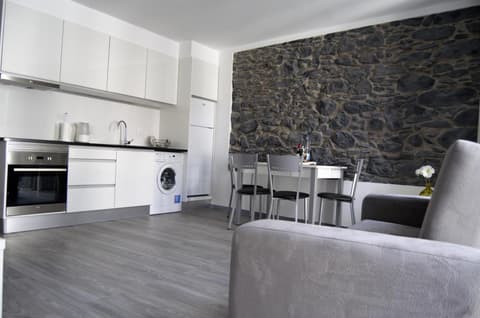 Apartamentos Funchal by Petit Hotels, 