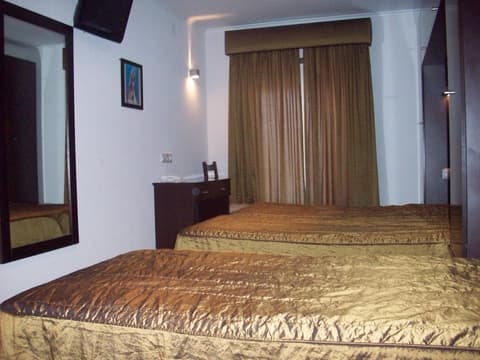 Residência São Francisco by Umbral, 