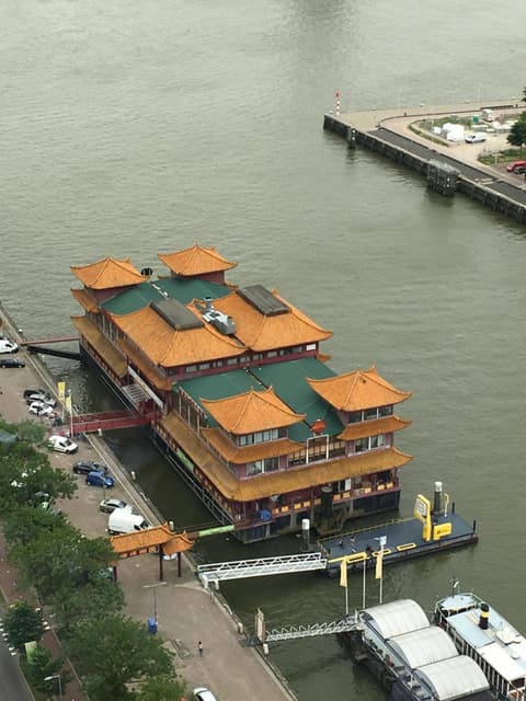 New Ocean Paradise Hotel, 