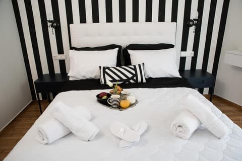 AT.thea ATHENS BOUTIQUE APARTMENTS, 