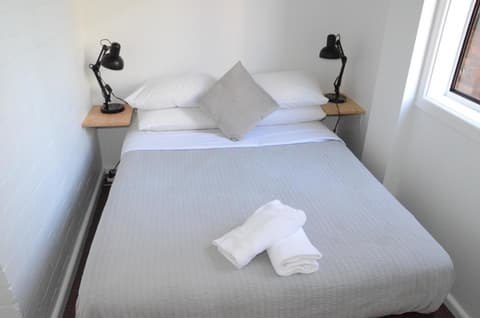 Manly Beach Guesthouse, 
