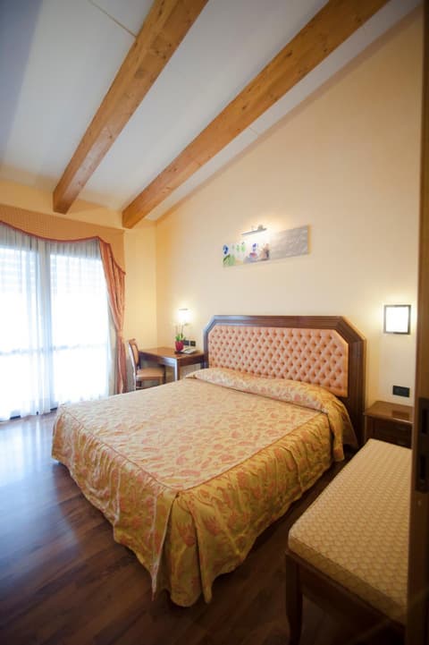 Hotel Regio, 