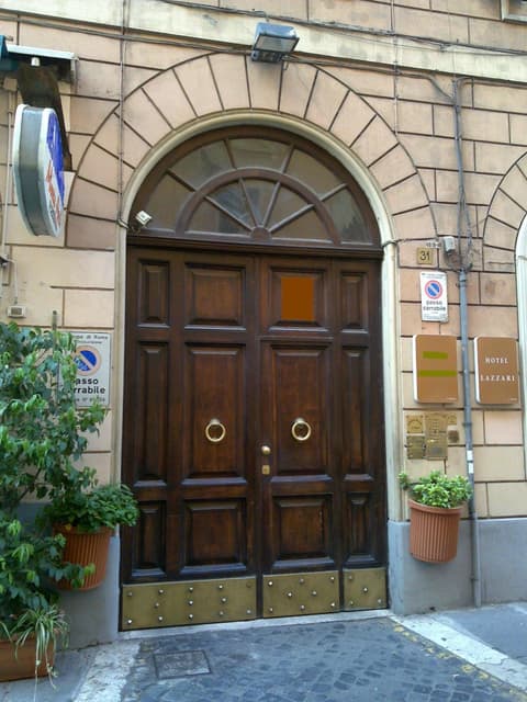 Hotel Lazzari, 