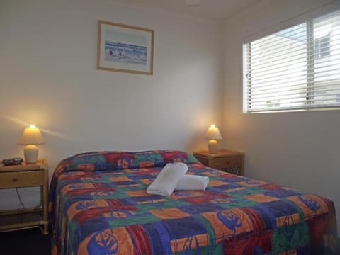 River Sands Apartments, 