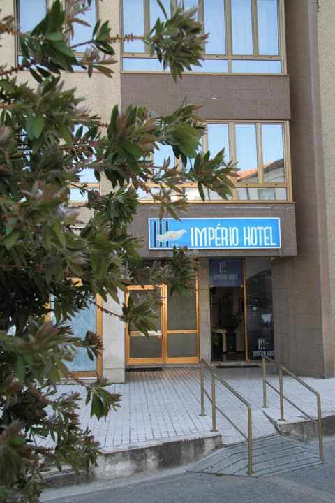 Imperio Hotel, 
