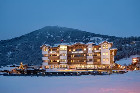 Hotel Riedl im Zillertal, 