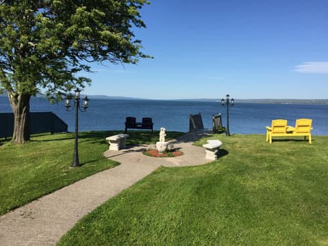 Seawinds Motel & Cottages, 