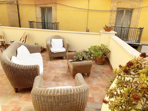 LA TERRAZZA SUL CORSO City Center, 