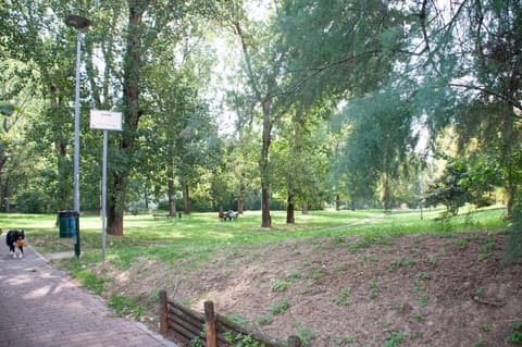 La boutique fronte fiera, 