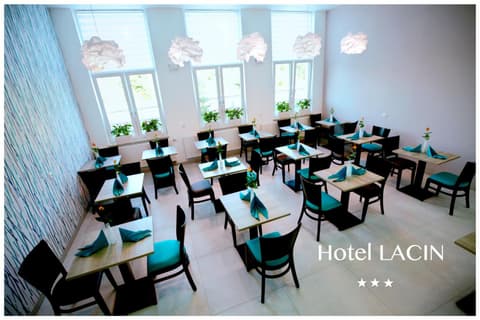 Hotel LACIN, 