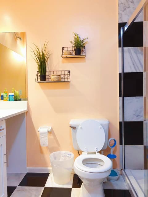 Robinwood condominiums, 