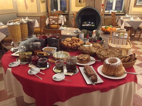 Logis Hôtel Ettenheim, 