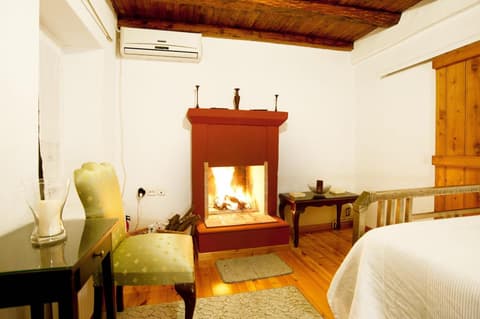 Elia Apartments Chrisso, 