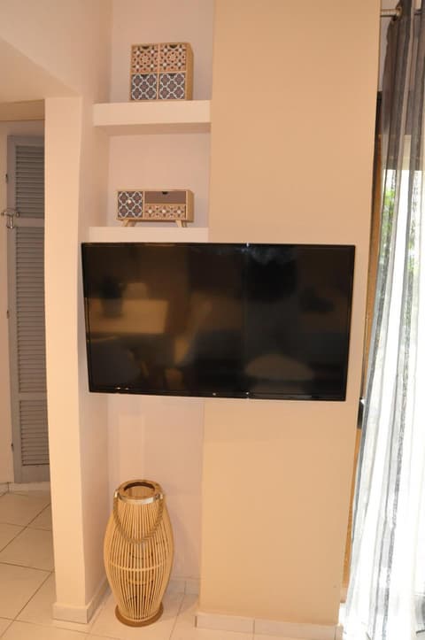 Frida's House in Old Town Thessaloniki, 