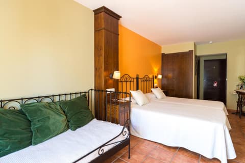 Hostal El Escudo de Mijas, 