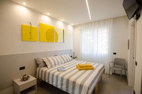 VARESE COMFORT ROOM, 