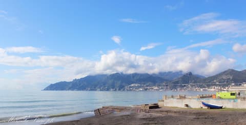 SEAFRONT APARTMENT SALERNO, 