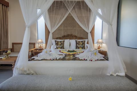 Bubu Suite by Prasi, 