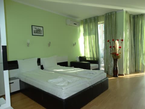 Chateau del Marina Apart Complex, 