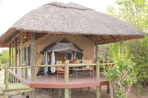 Mbali Mbali Tarangire River Camp, 
