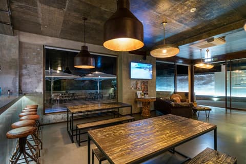 N1 Hostel Apartments and Suites, 