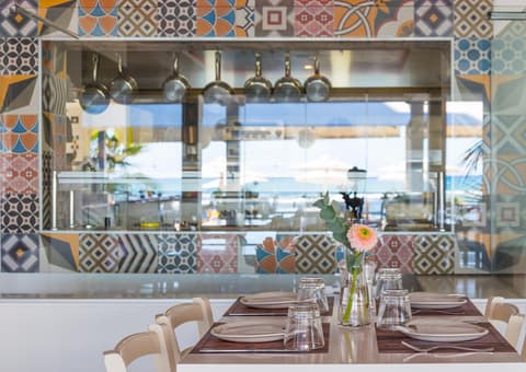 Island Boutique Hotel, 