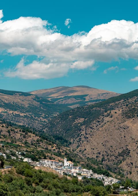 Alojamientos Rurales Los Macabes, 