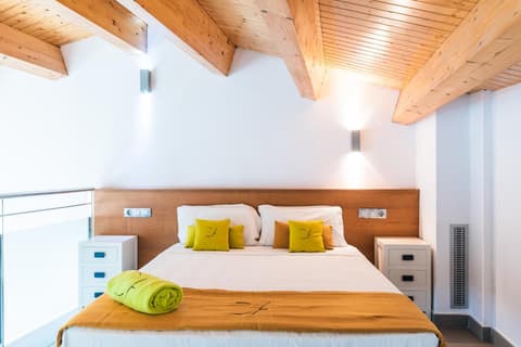 Aparthotel Las Palmeras Castelldefels, 