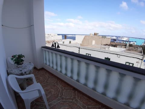 Apartamentos Orzola, 