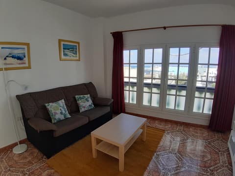 Apartamentos Orzola, 