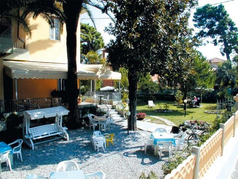 Hotel Parma Mare, 