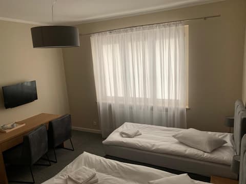 Vesna Rooms MTP, 