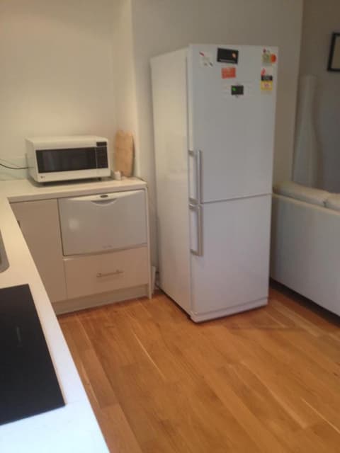 Hobart Colonial Apartment, 