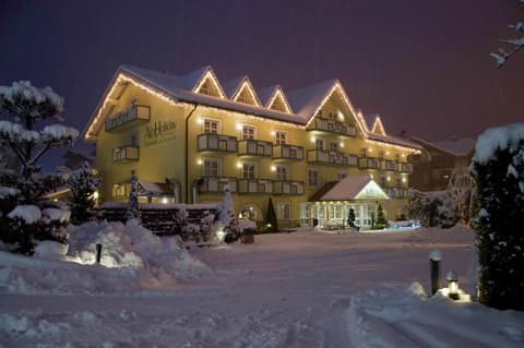 Alpholiday Dolomiti Wellness & Family Hotel, 