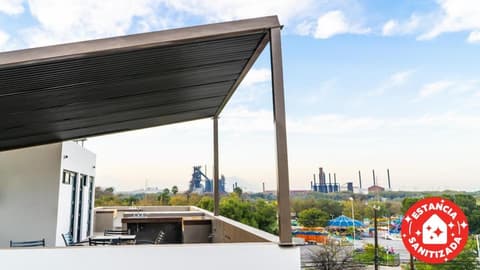 ECONOSUITES FUNDIDORA, 