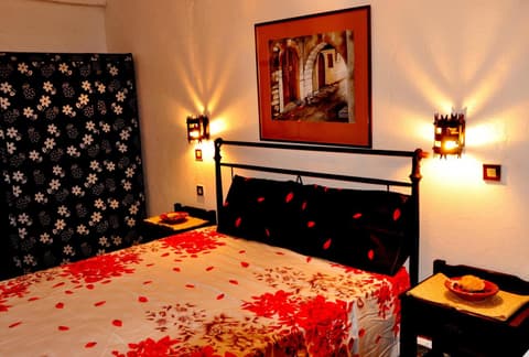 Heliotrope Apartments, 