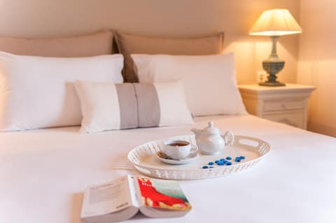 Anna Platanou Hotel, 