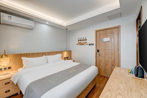 Happy Dragon City Culture Hotel Beijing Forbidden City Wang Fu Jing Street, 