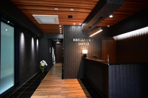 BRILLIANCE Hotel, 