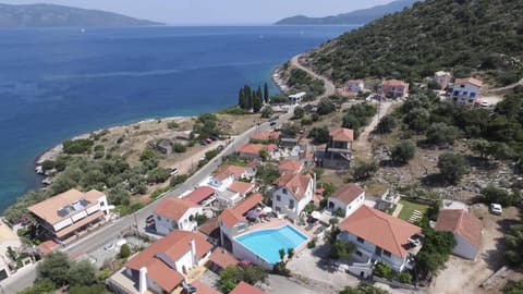 MAKIS VILLAGE-APARTMENTS, 